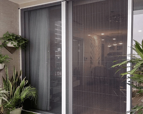 Pleated Mosquito Net